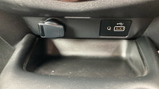 Nissan Juke 1.0 DiG-T 114 N-Connecta 5dr Petrol Hatchback